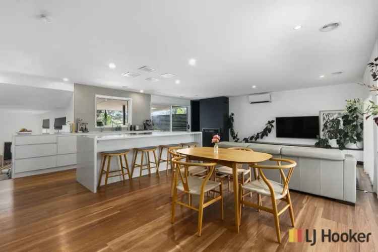  For Rent in District of Woden Valley, Australian Capital Territory