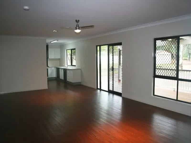 Real Estate For Lease - 26 Mcleod Road - Park Ridge , QLD