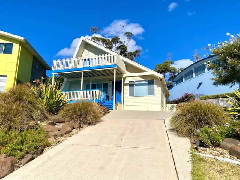 House For Rent , 84, Illabunda Drive, Malua Bay, New South Wales