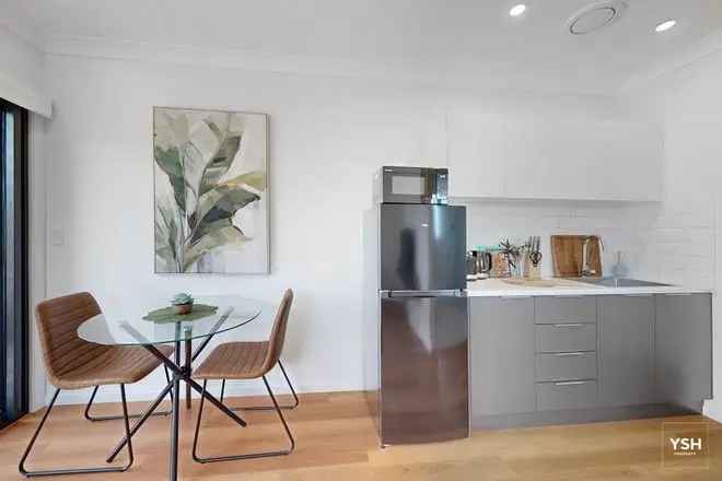 Apartment For Rent in Brisbane City, Queensland