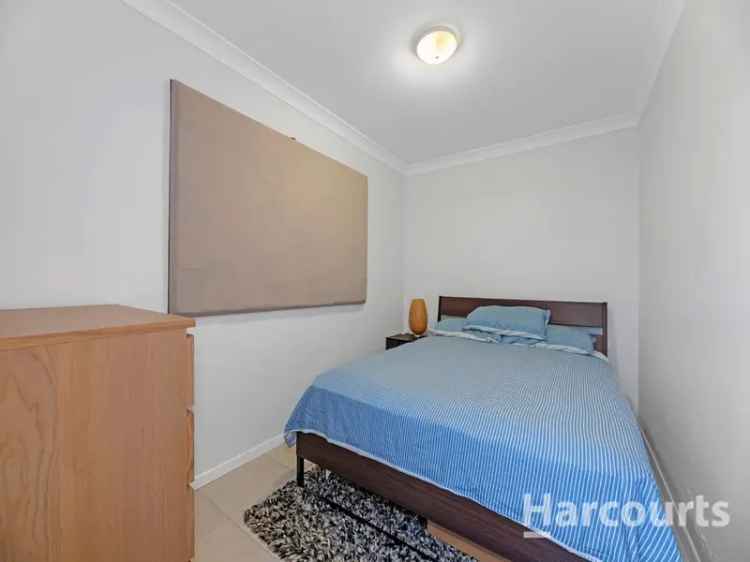 Spacious 3 Bedroom Townhouse in Wavell Heights