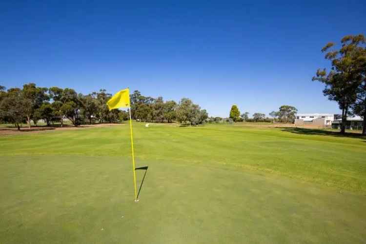 Build Your Dream Home in Prestigious Mildura Golf Resort!