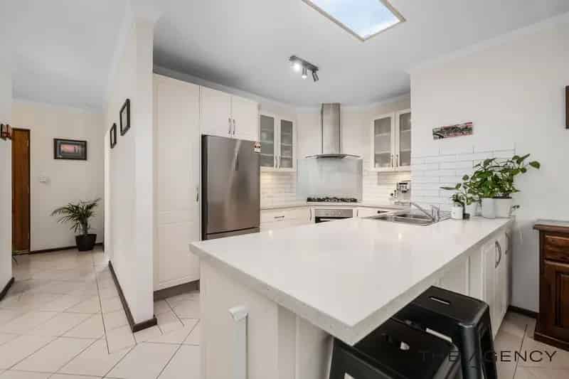 House For Sale - 15 Gilfellon Road, Stoneville WA 6081