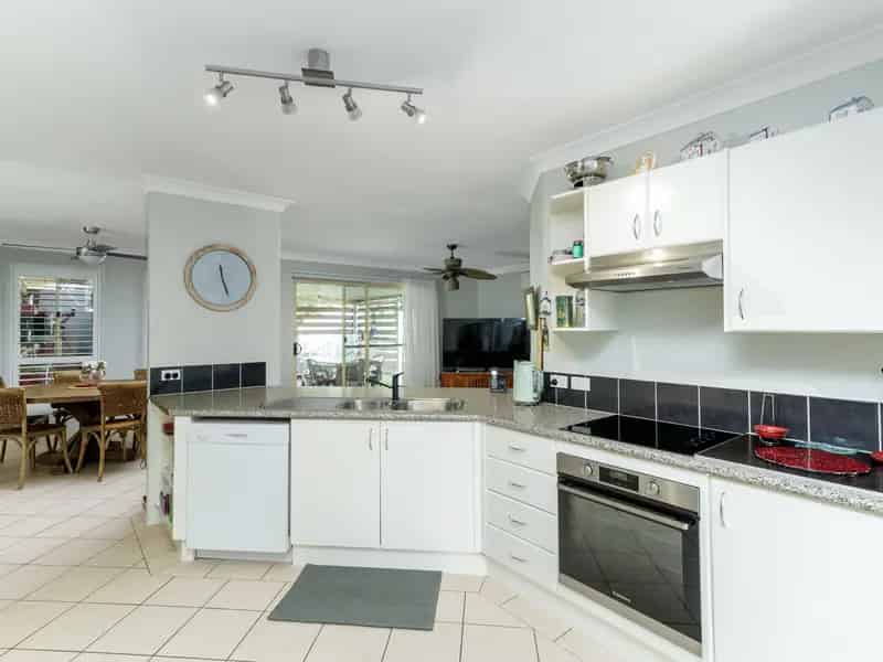 House For Sale , Sussex Inlet, New South Wales