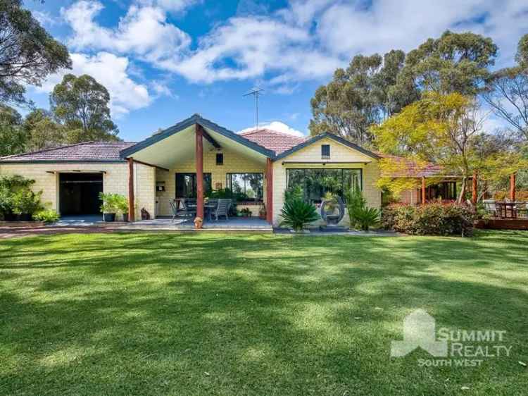 House For Sale in Shire Of Harvey, Western Australia