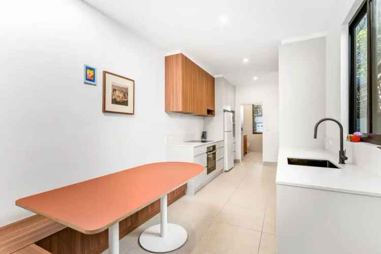 Erskineville Victorian Terrace - Renovated 2 Bed 1 Bath