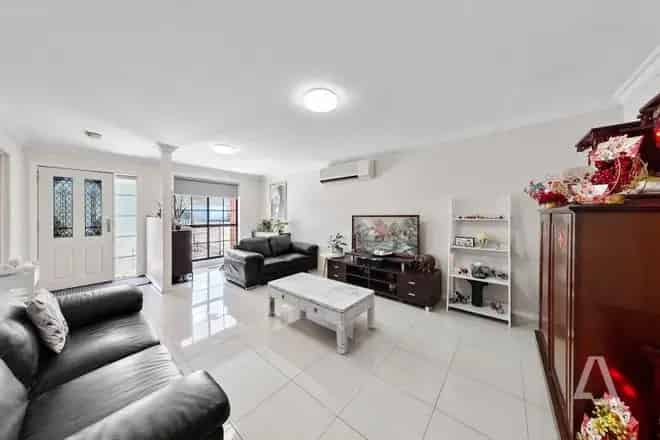House For Sale , 20, Laurel Street, Melbourne, Victoria