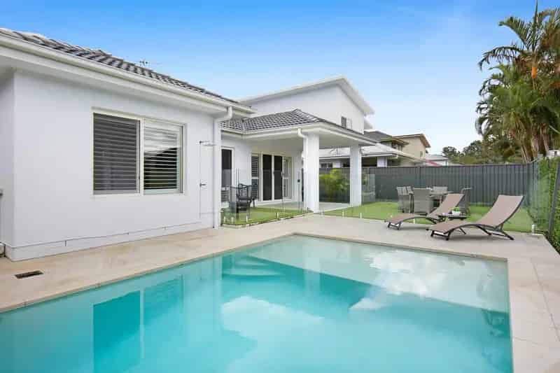Beautifully Presented Home with Panoramic Water Views