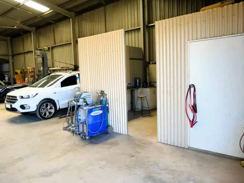 Topline Autobody Restoration & Kapunda Crash Repairs