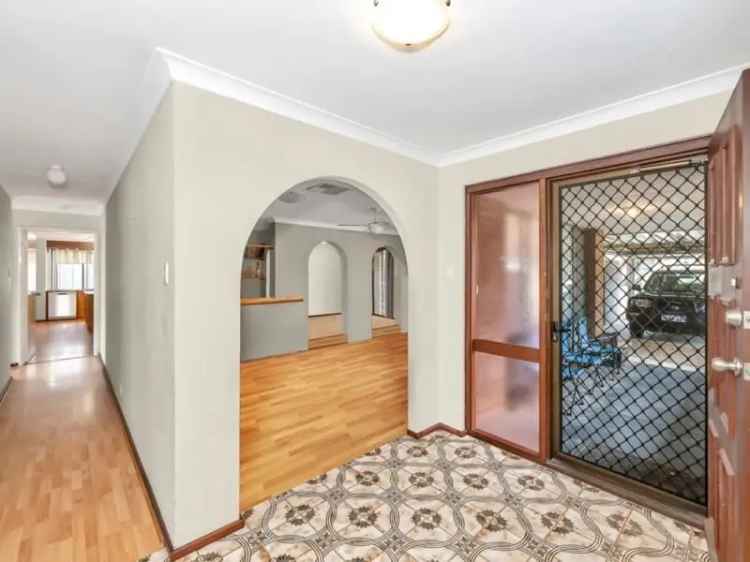 House For Sale in City of Rockingham, Western Australia