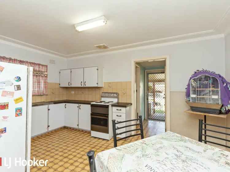 House For Sale in Tamworth, New South Wales