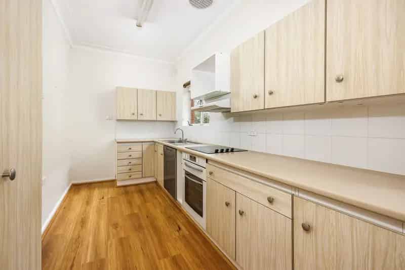 Real Estate For Lease - 31 Beaumont Road - Killara , NSW