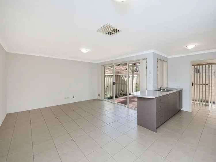 Villa For Sale in City of Stirling, Western Australia