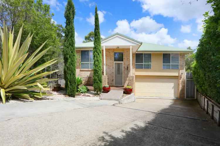 3 Rooms 231m² House in Gold Coast City Near Currumbin Estuary