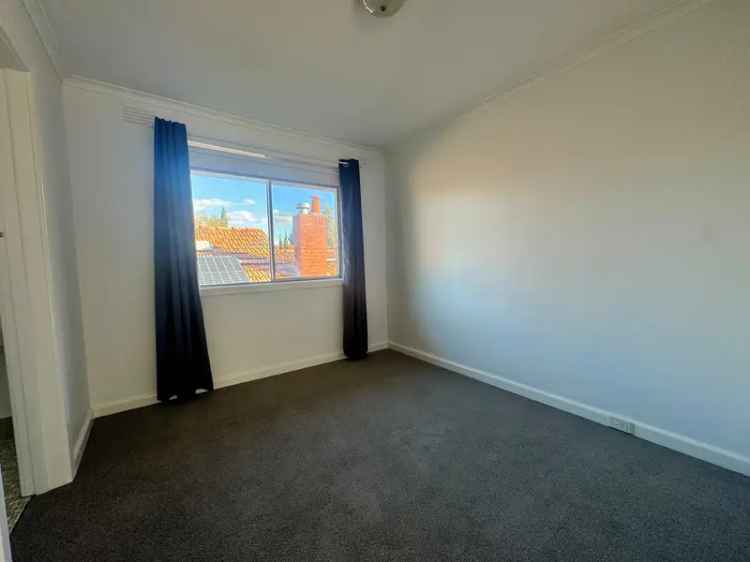 2 rooms apartment of 132 m² in Melbourne