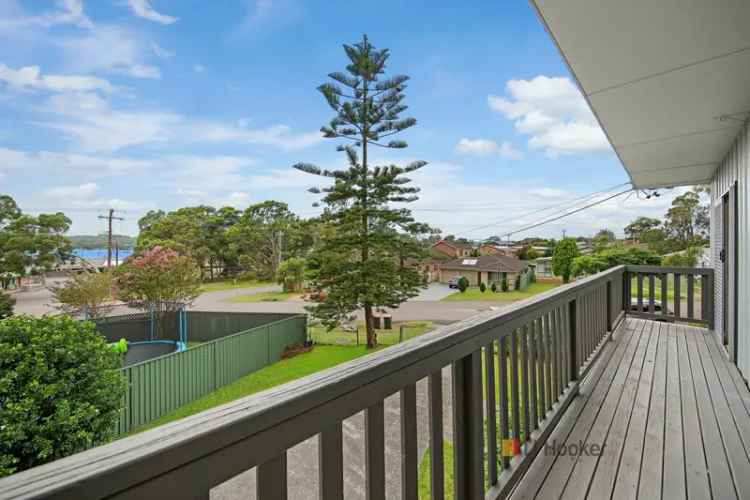 Lake Macquarie Duplex - 2 Bed, Renovated, Pet Friendly