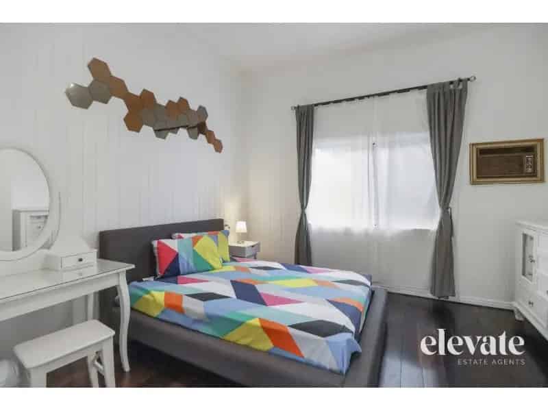 Furnished Room Including Utilities