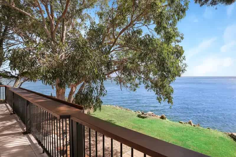 Absolute waterfront at Amity!