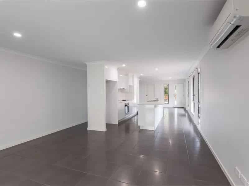Modern 4-Bedroom Home in Sought-After Southside Location