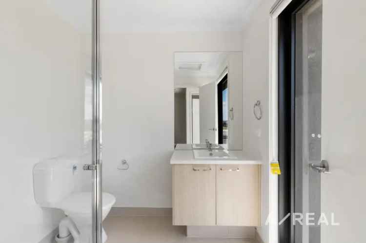 2 rooms house of 190 m² in Melbourne