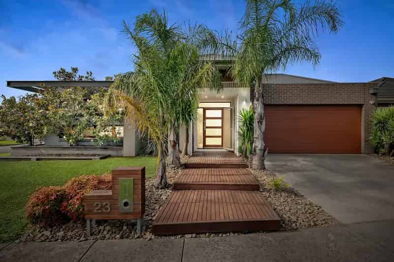 Real Estate For Lease - 23 Riordan Crescent - Mernda , VIC