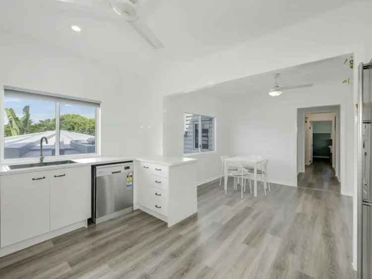 Beautifully Renovated Queenslander in South Kolan