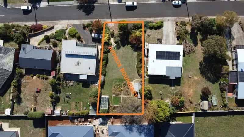 Established West Burnie