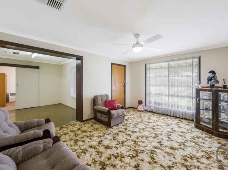 House For Sale in City of Mandurah, Western Australia