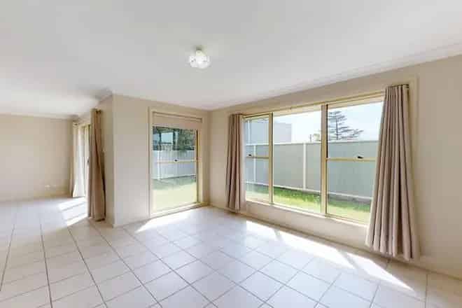 House For Rent , 48, Murray Street, Melbourne, Victoria