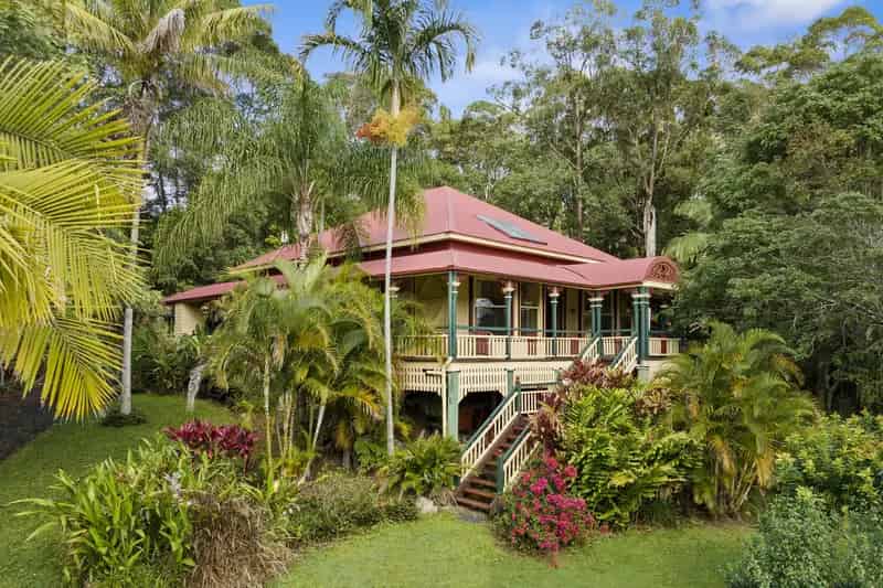 "Wangaree" - Magnificent Queenslander on 33 acres