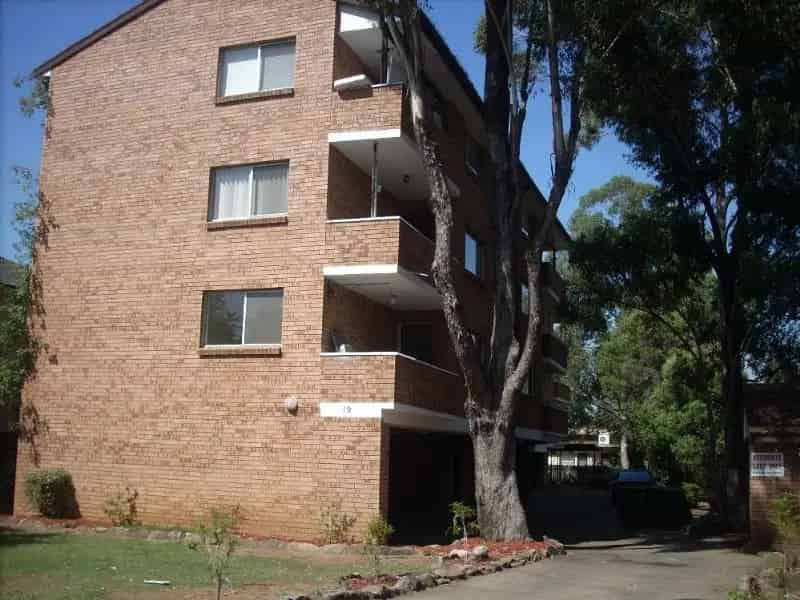 Sell the Car 2 Bedroom Unit Investment Opportunity with Balcony