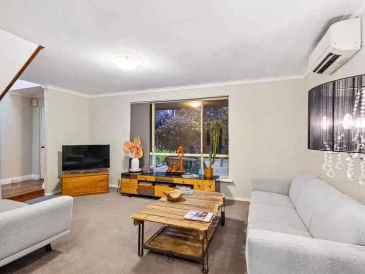 House For Sale in City of Joondalup, Western Australia