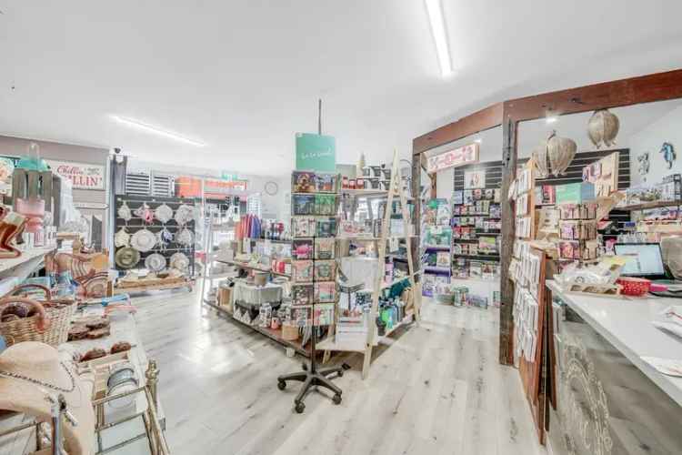 Retail Homewares, Gifts and Adventure Wear – Woonona, NSW