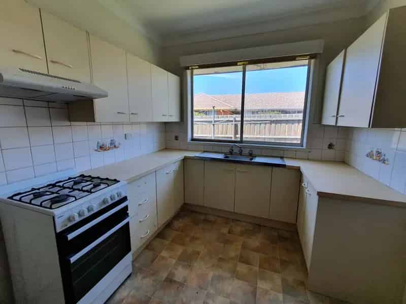 1 room house of 115 m² in Melbourne