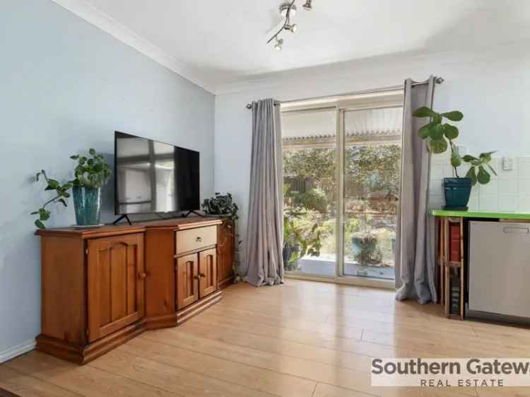 House For Sale in City of Kwinana, Western Australia