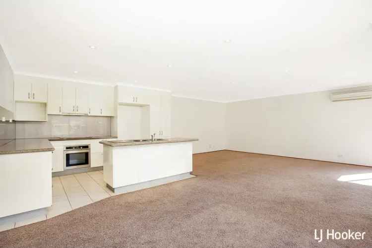 House For Rent in District of Belconnen, Australian Capital Territory