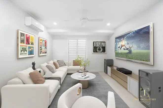 Luxury Family Home in Cairns - Sophisticated Design