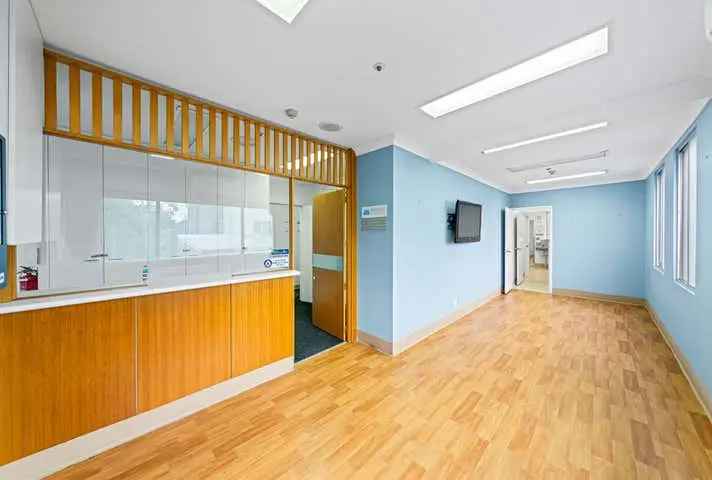 260sqm Freestanding Medical Office Consulting Space For Lease