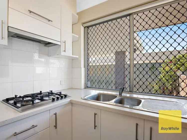 House For Sale in City of Gosnells, Western Australia