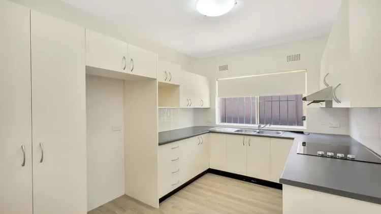 Bondi Beach Apartment 2 Beds, Modern Kitchen, Parking