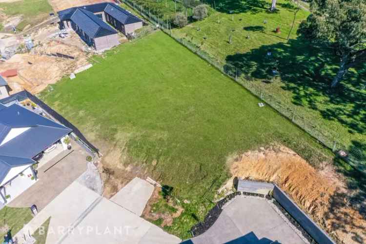 EXPANSIVE 882M² VACANT BLOCK IN KILMORE