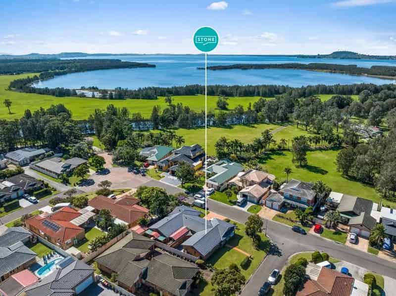 Real Estate For Sale - 1/2 Osprey Place - Albion Park Rail , NSW
