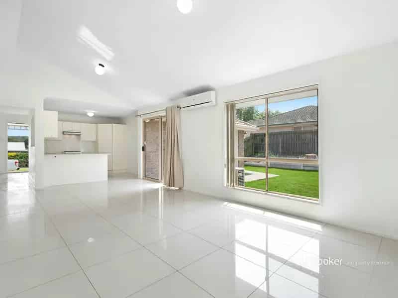 House For Sale , 11, Atkinson Close, City of Brisbane, Queensland
