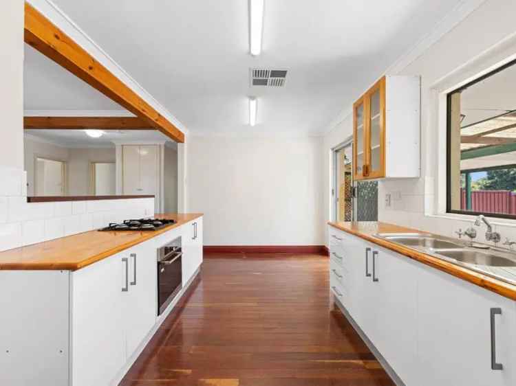 House For Sale in City Of Kalamunda, Western Australia