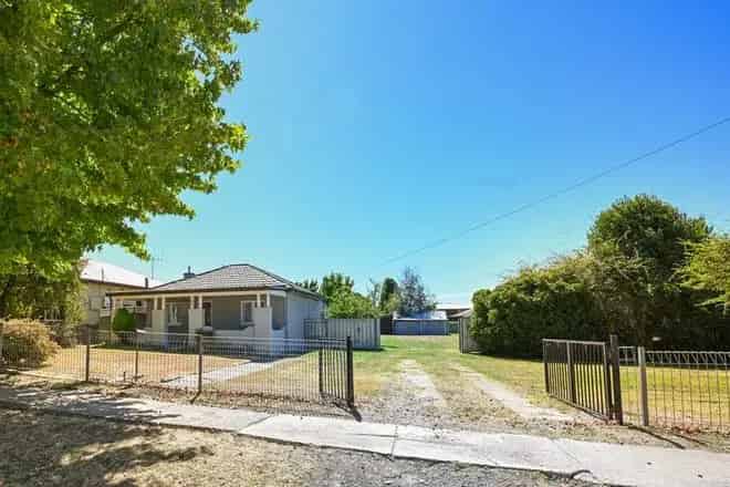 House For Sale , Orange, New South Wales