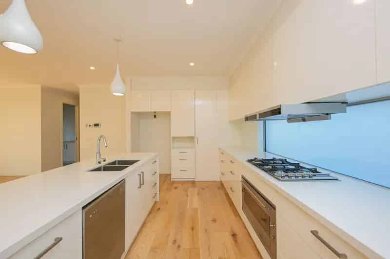 Spacious Executive Home in Prime Location - Perfect for Families!