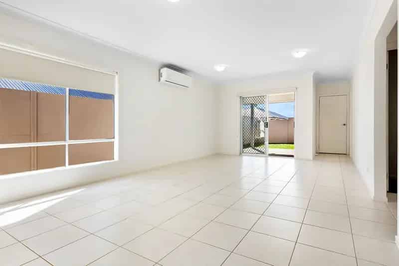 Real Estate For Lease - 101 Triton Boulevard - North Rothbury , NSW