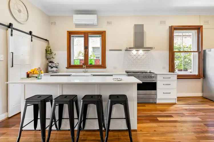 Federation Semi Banksia NSW - 4 Bed, Renovated, Near Beach