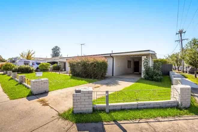 House For Rent , 378, Prune Street, Albury, New South Wales