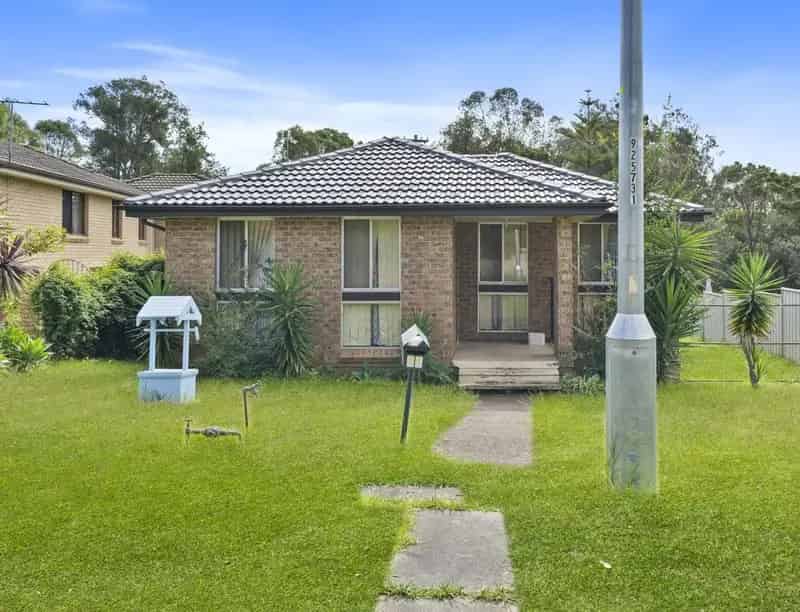 Real Estate For Lease - 21 Elouera Crescent - Woodbine , NSW